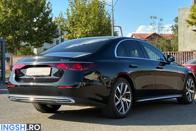 Mercedes-Benz E 300 (Clasa E) din 2024 cu 32.806 km - oferta MER251434 - foto 6