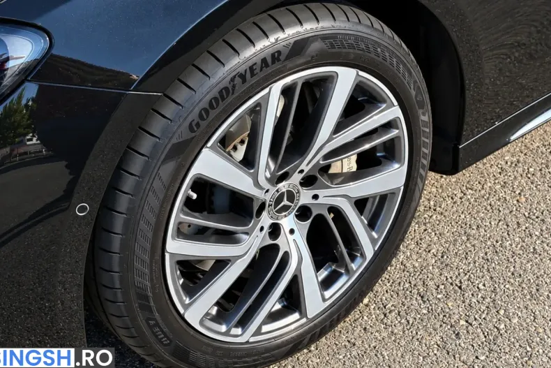 Mercedes-Benz E 300 (Clasa E) din 2024 cu 32.806 km - oferta MER251434 - foto 9