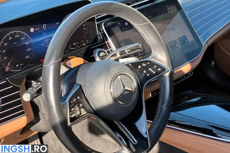 Mercedes-Benz E 300 (Clasa E) din 2024 cu 32.806 km - oferta MER251434 - foto 12