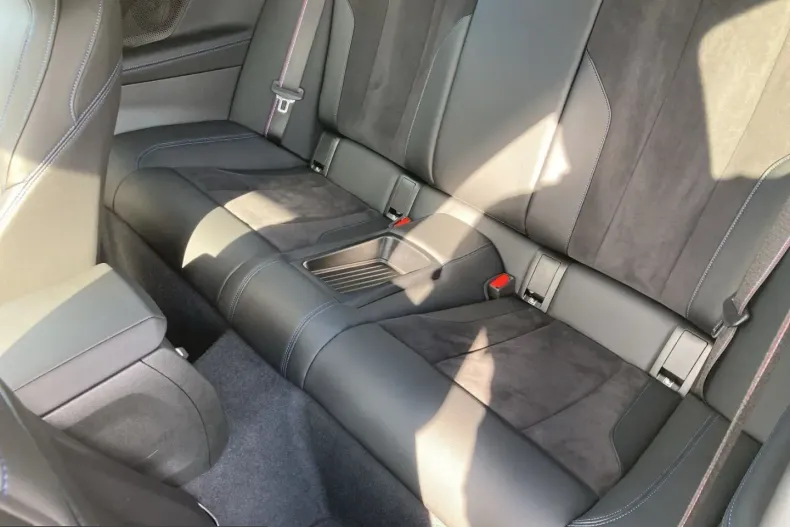 BMW M2 (Seria 2) din 2025 cu 12.507 km - oferta BMW251437 - foto 12