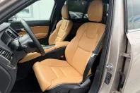 Volvo XC90 din 2022 cu 49.700 km - oferta VOL251438 - foto 11