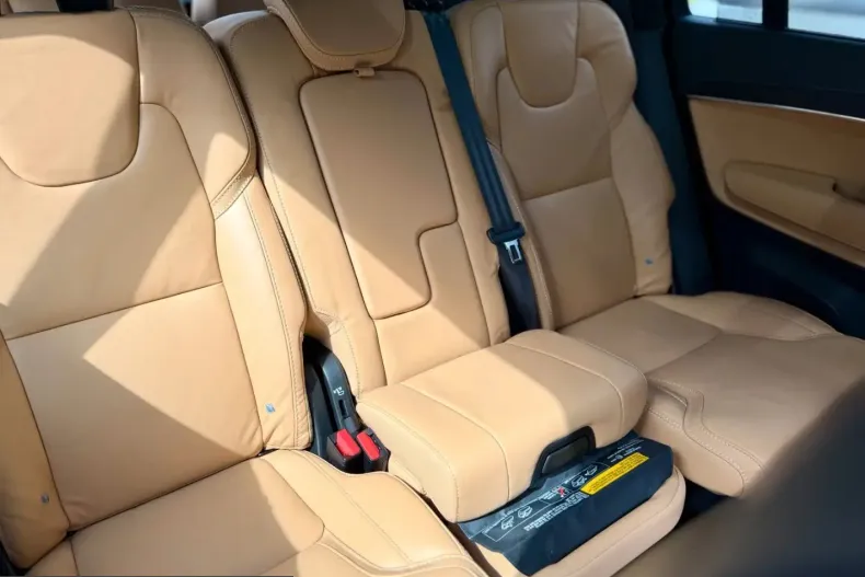 Volvo XC90 din 2022 cu 49.700 km - oferta VOL251438 - foto 15