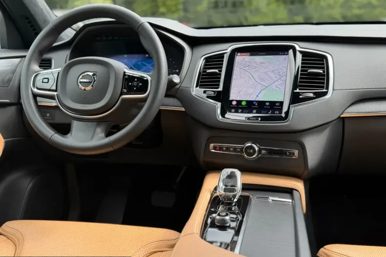Volvo XC90 din 2022 cu 49.700 km - oferta VOL251438 - foto 18