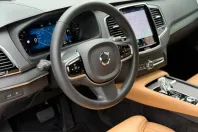 Volvo XC90 din 2022 cu 49.700 km - oferta VOL251438 - foto 19