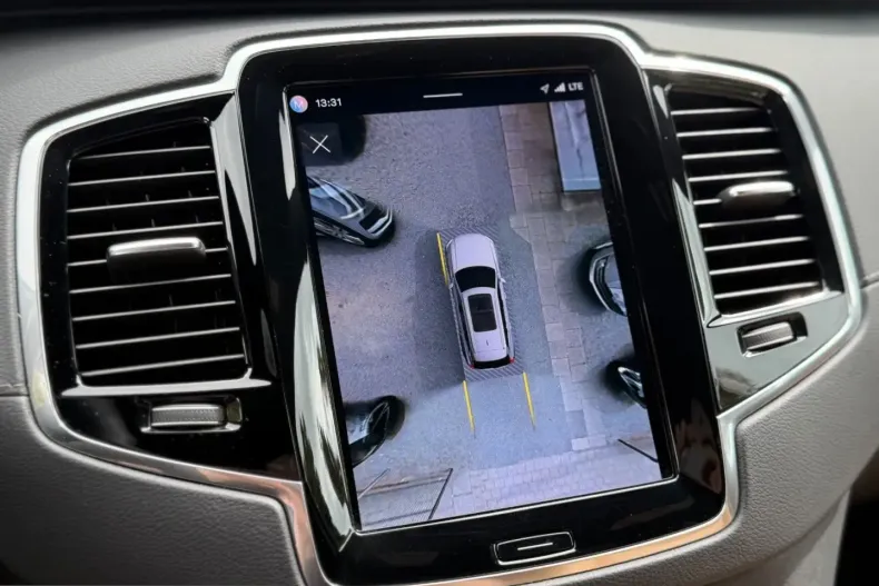 Volvo XC90 din 2022 cu 49.700 km - oferta VOL251438 - foto 22