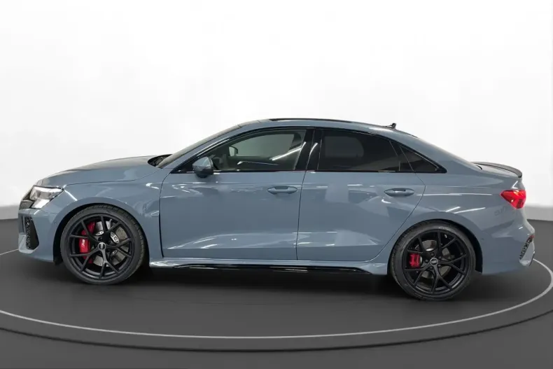 Audi RS3 din 2024 cu 20.990 km - oferta AUD251444 - foto 2