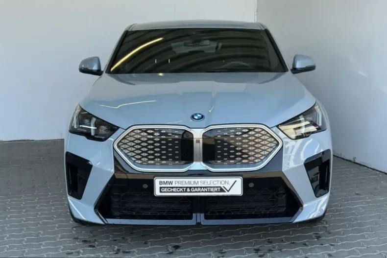 BMW iX2 (Seria X) din 2025 cu 26.555 km - oferta BMW251449 - foto 1