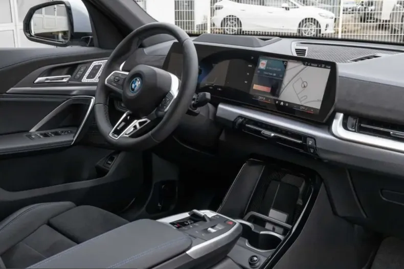 BMW iX2 (Seria X) din 2024 cu 29.900 km - oferta BMW251451 - foto 6