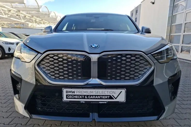 BMW iX2 (Seria X) din 2025 cu 18.838 km - oferta BMW251452 - foto 8