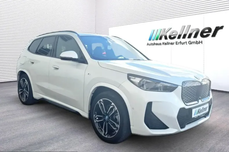 BMW iX1 (Seria X) din 2024 cu 16.183 km - oferta BMW251453 - foto 2