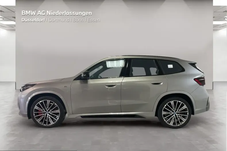 BMW iX1 (Seria X) din 2024 cu 45.297 km - oferta BMW251454 - foto 4