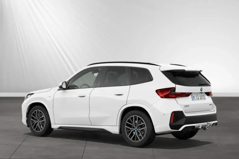BMW iX1 (Seria X) din 2025 cu 33.120 km - oferta BMW251456 - foto 6