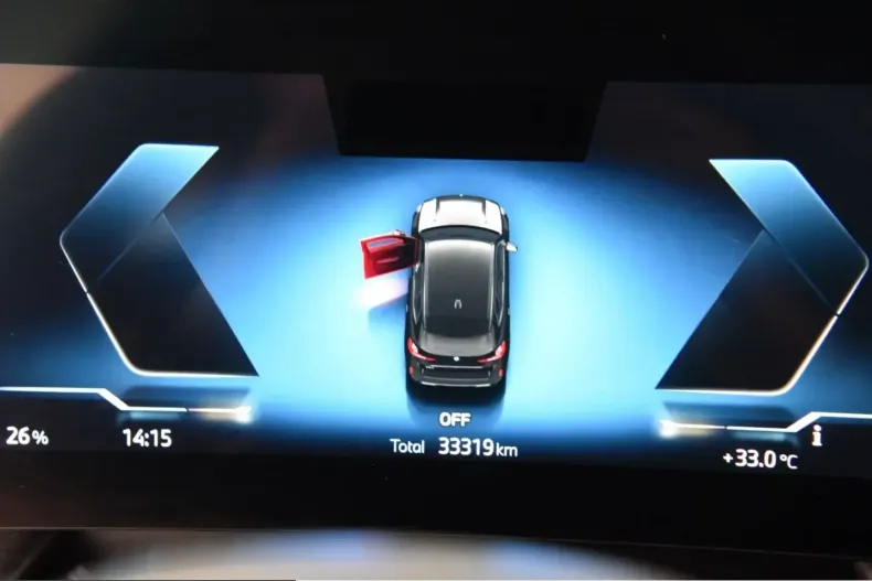 BMW iX1 (Seria X) din 2024 cu 33.319 km - oferta BMW251457 - foto 4
