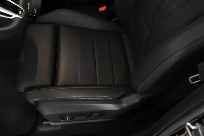 BMW iX1 (Seria X) din 2024 cu 33.319 km - oferta BMW251457 - foto 8