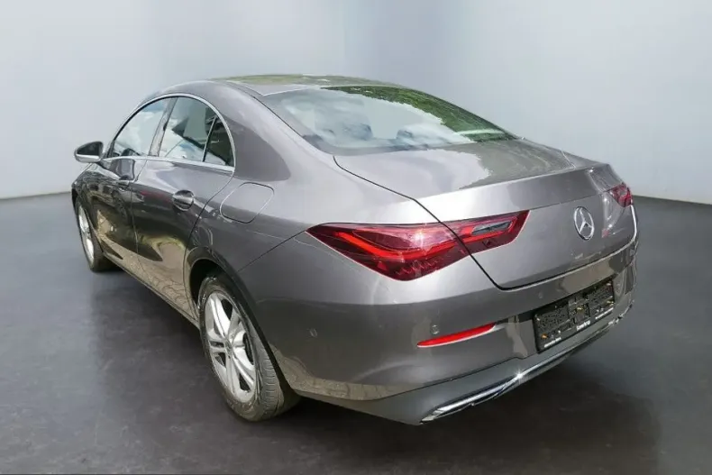 Mercedes-Benz CLA 180 (Clasa CLA) din 2025 cu 6.071 km - oferta MER251461 - foto 2