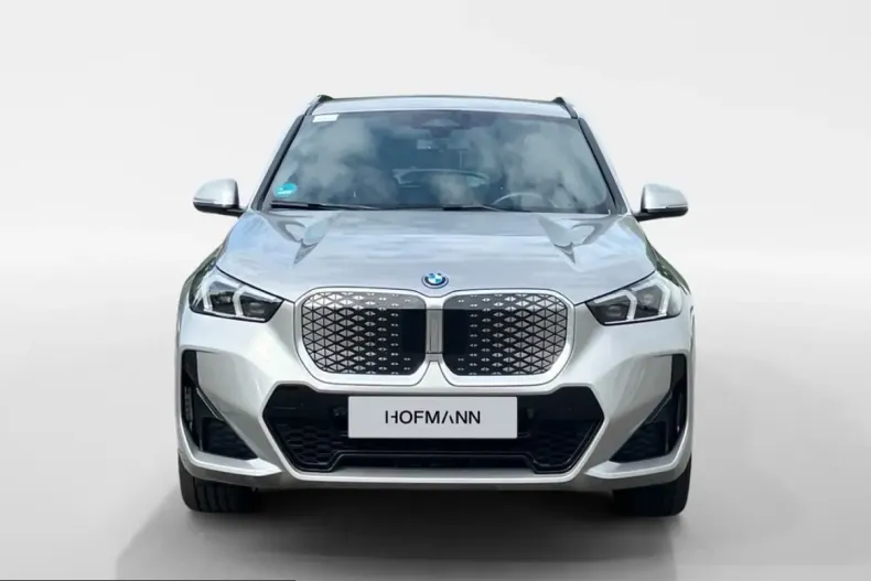 BMW iX1 (Seria X) din 2024 cu 48.100 km - oferta BMW251462 - foto 2