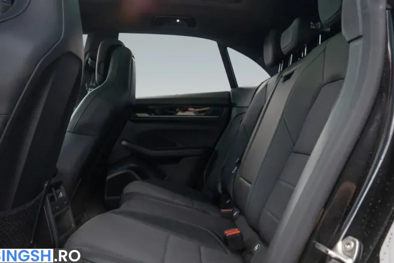 Porsche Macan din 2025 cu 5.600 km - oferta POR251465 - foto 14
