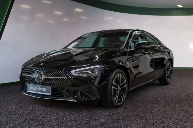 Mercedes-Benz CLA 180 (Clasa CLA) din 2025 cu 18.060 km - oferta MER251468 - foto 1