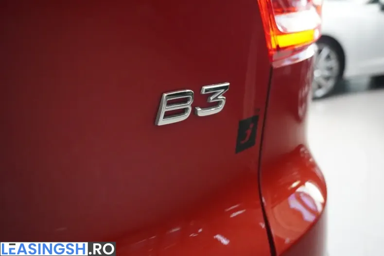 Volvo XC40 din 2024 cu 24.600 km - oferta VOL251478 - foto 16