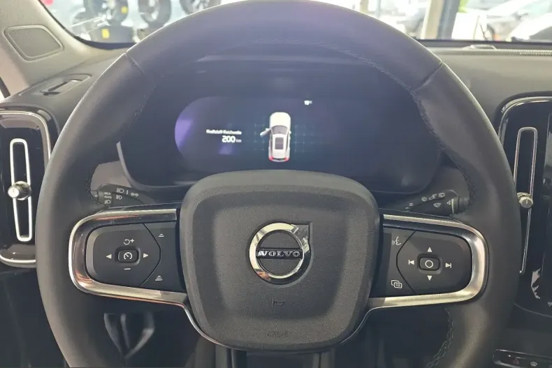 Volvo XC40 din 2023 cu 28.283 km - oferta VOL251479 - foto 16