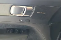 Volvo XC40 din 2023 cu 28.283 km - oferta VOL251479 - foto 18