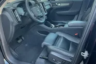 Volvo XC40 din 2023 cu 46.855 km - oferta VOL251480 - foto 8