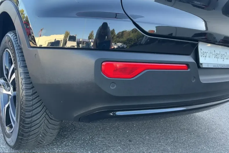 Volvo XC40 din 2023 cu 46.855 km - oferta VOL251480 - foto 47