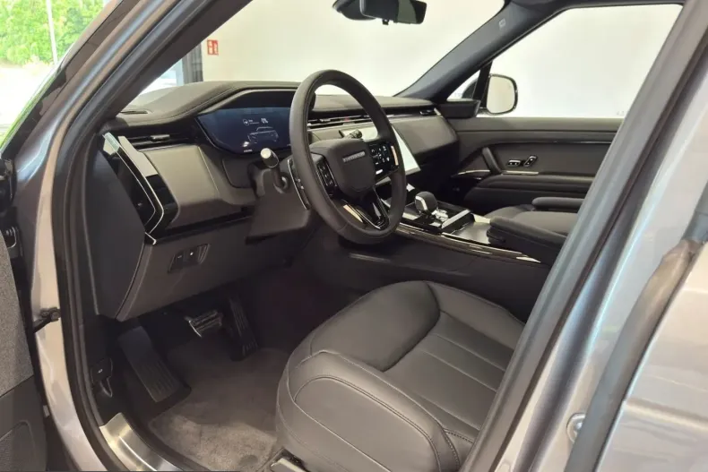 Land Rover Range Rover Sport din 2025 cu 13.600 km - oferta LAN251484 - foto 8
