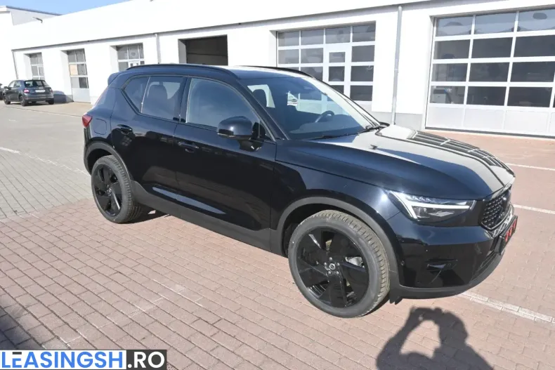 Volvo XC40 din 2025 cu 6.996 km - oferta VOL251487 - foto 4
