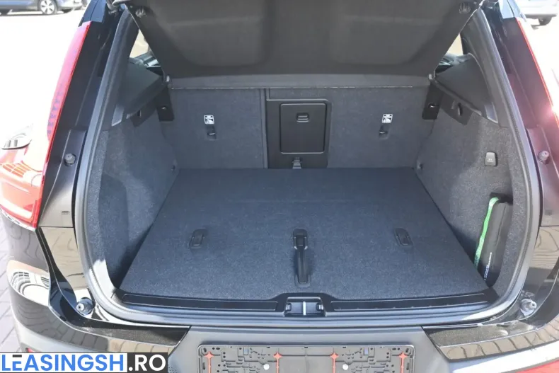 Volvo XC40 din 2025 cu 6.996 km - oferta VOL251487 - foto 8