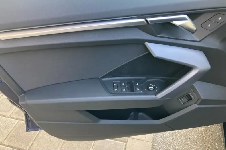 Audi A3 din 2024 cu 9.350 km - oferta AUD251489 - foto 22