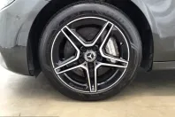 Mercedes-Benz E 300 (Clasa E) din 2022 cu 84.355 km - oferta MER251490 - foto 4