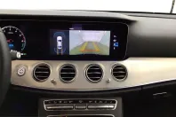 Mercedes-Benz E 300 (Clasa E) din 2022 cu 84.355 km - oferta MER251490 - foto 7