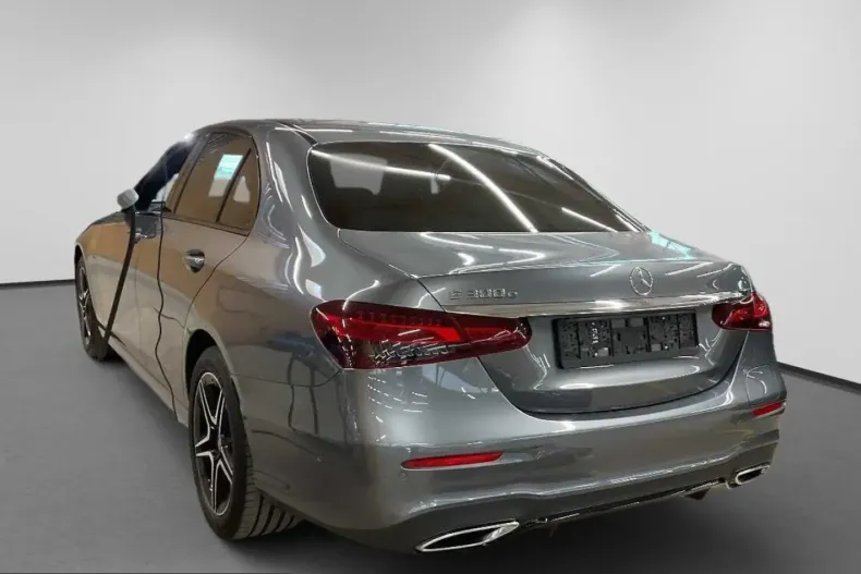 Mercedes-Benz E 300 (Clasa E) din 2021 cu 62.153 km - oferta MER251491 - foto 4