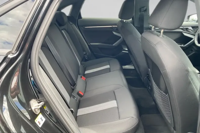 Audi A3 din 2025 cu 26.399 km - oferta AUD251492 - foto 10