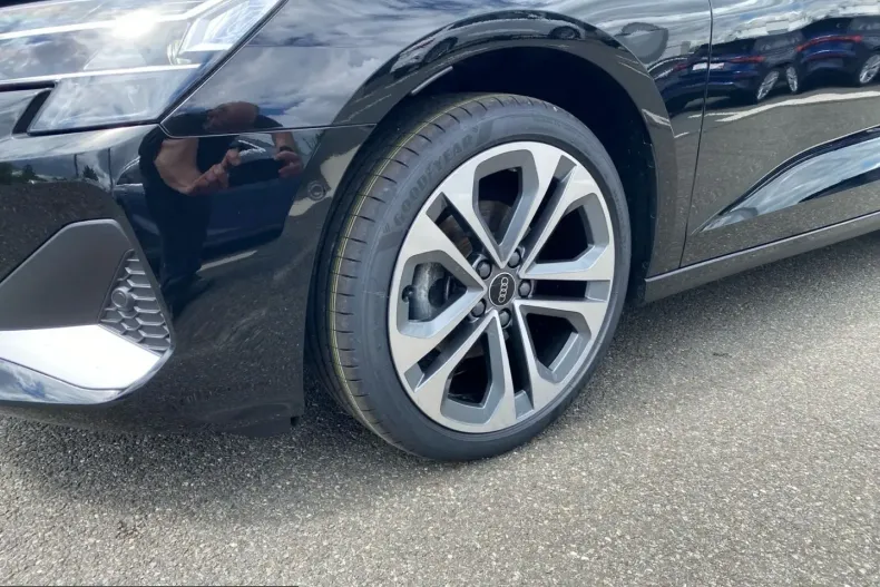 Audi A3 din 2025 cu 26.399 km - oferta AUD251492 - foto 13