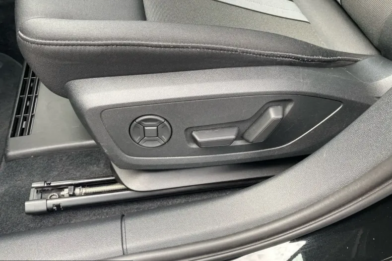 Audi A3 din 2025 cu 26.399 km - oferta AUD251492 - foto 19