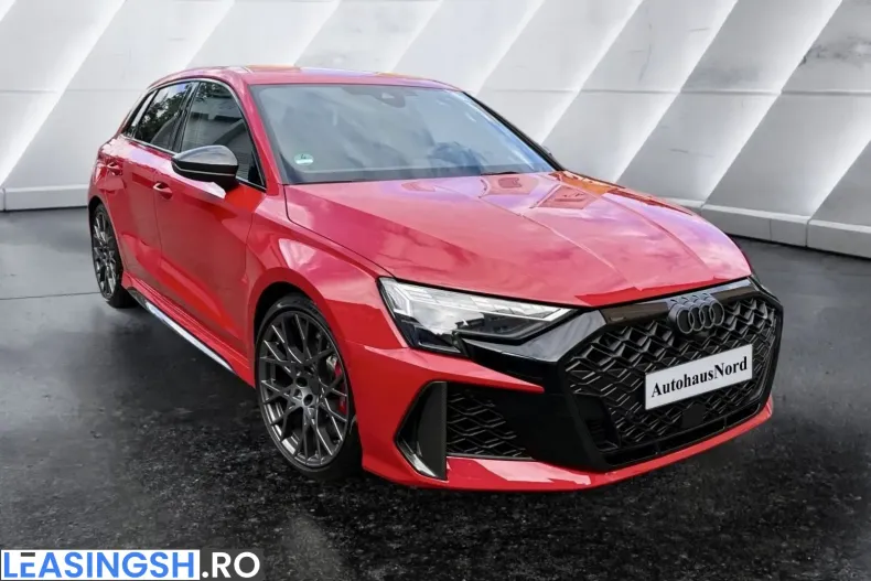 Audi RS3 din 2025 cu 5.321 km - oferta AUD251494 - foto 1