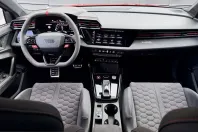 Audi RS3 din 2025 cu 5.321 km - oferta AUD251494 - foto 11