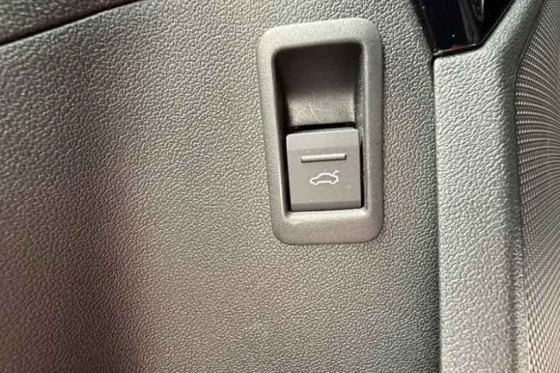 Audi RS3 din 2025 cu 5.321 km - oferta AUD251494 - foto 31