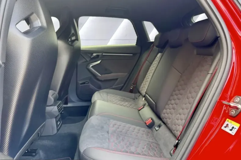 Audi RS3 din 2025 cu 5.321 km - oferta AUD251494 - foto 32