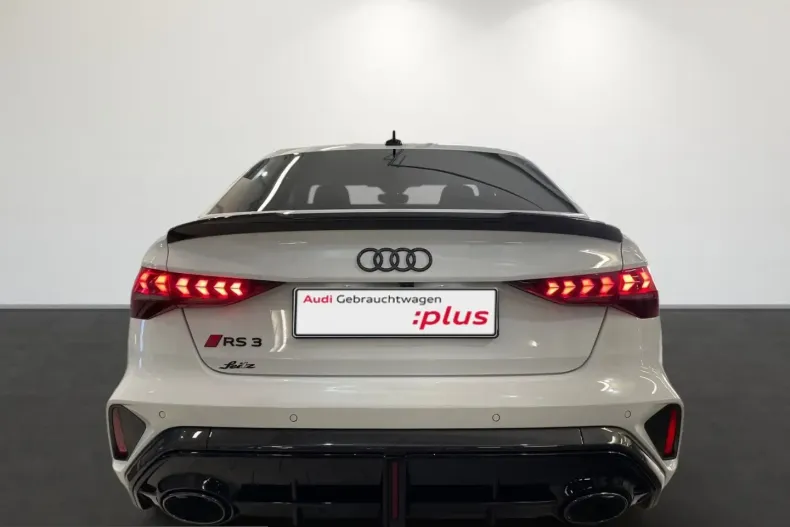 Audi RS3 din 2024 cu 4.520 km - oferta AUD251495 - foto 3