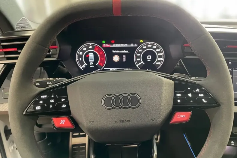 Audi RS3 din 2024 cu 4.520 km - oferta AUD251495 - foto 9