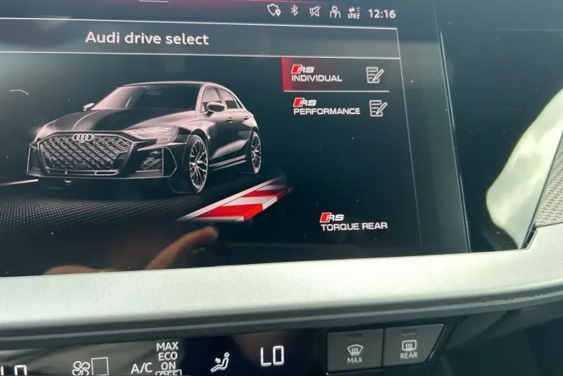Audi RS3 din 2025 cu 7.541 km - oferta AUD251497 - foto 18
