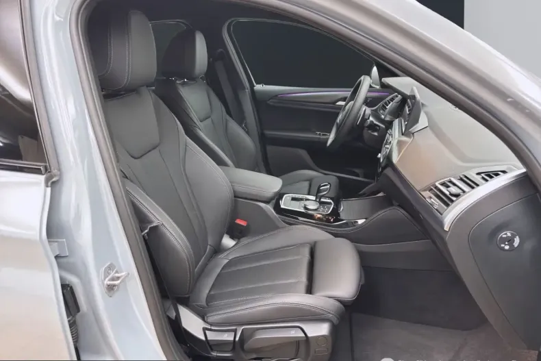 BMW X4 (Seria X) din 2025 cu 6.200 km - oferta BMW251498 - foto 9