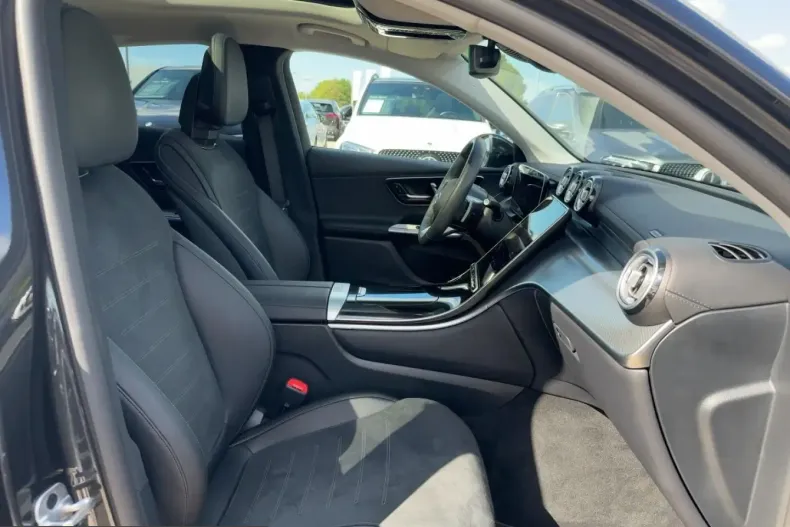 Mercedes-Benz GLC 300 (Clasa GLC) din 2025 cu 16.408 km - oferta MER251500 - foto 6