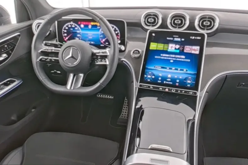 Mercedes-Benz GLC 300 (Clasa GLC) din 2025 cu 15.228 km - oferta MER251502 - foto 5