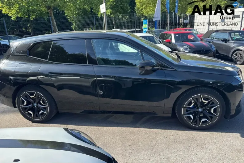 BMW iX din 2023 cu 12.250 km - oferta BMW251508 - foto 3