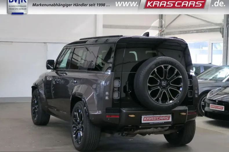 Land Rover Defender din 2025 cu 32.036 km - oferta LAN251509 - foto 2