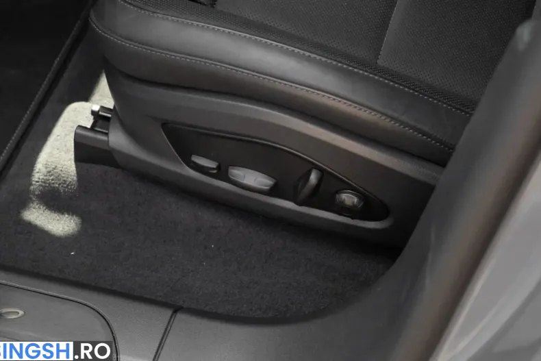 Porsche Macan din 2025 cu 4.100 km - oferta POR251510 - foto 12